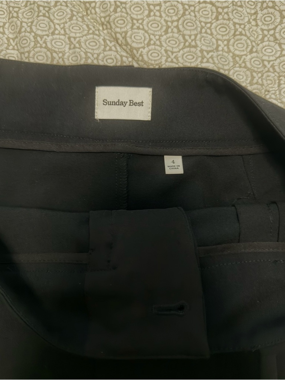 Aritzia Sunday Best Black Wide Waistband Skirt Size 4 - Picture 2 of 4